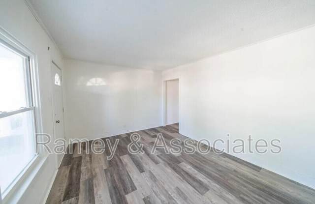 837 E Burnett Ave Gallery 2