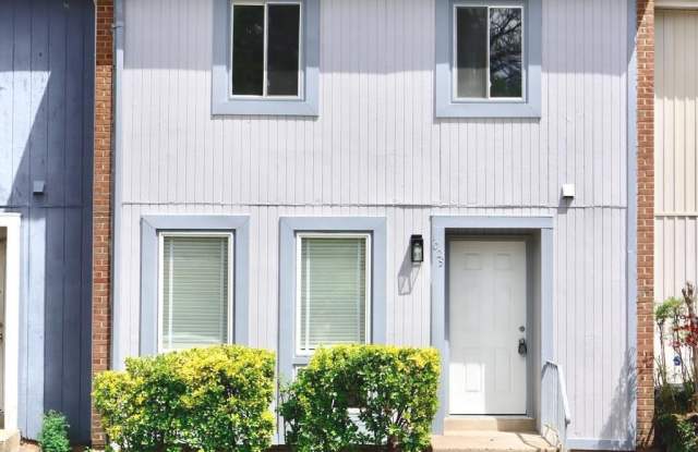 1029 KINGS COURT photos photos