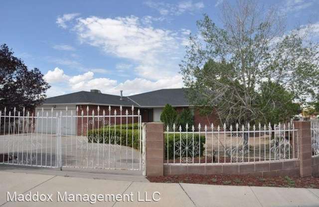 2425 Corona Drive NW - 2425 Corona Drive Northwest, Albuquerque, NM 87120