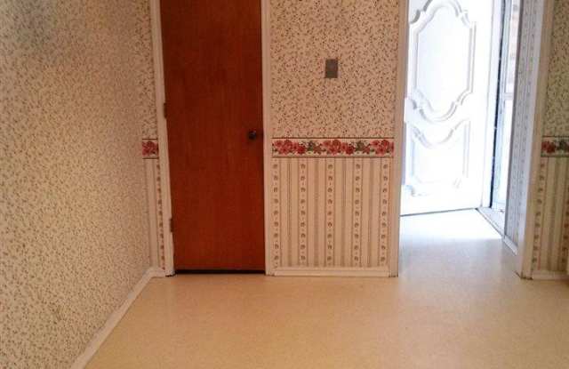 7 MCNABB CIRCLE Gallery 3