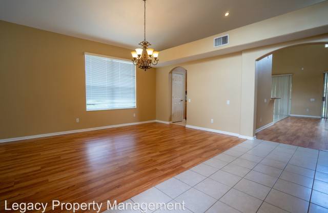 1851 Valley Wood Way Gallery 2