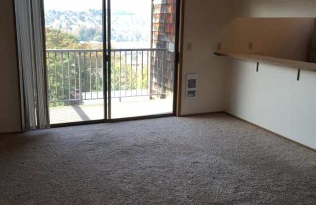 1909 11TH AVE W photos photos