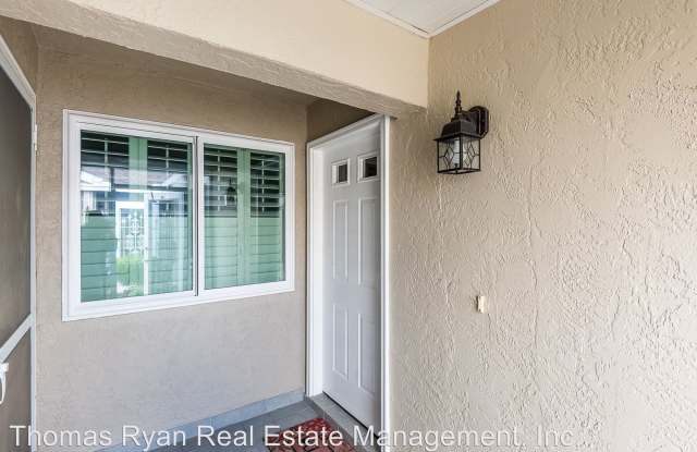 12227 SW Kingsway Cir. #C-2 Gallery 4