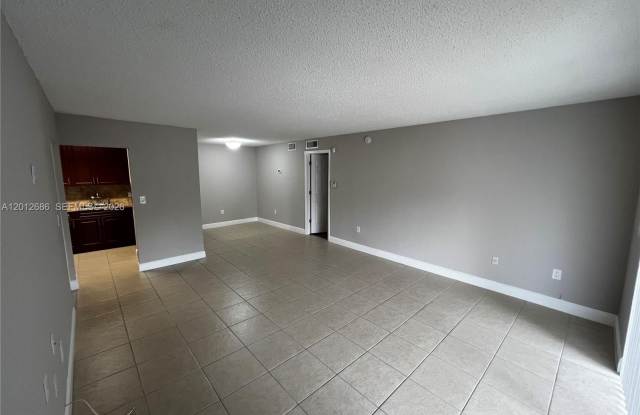 13787 SW 66th St photos photos