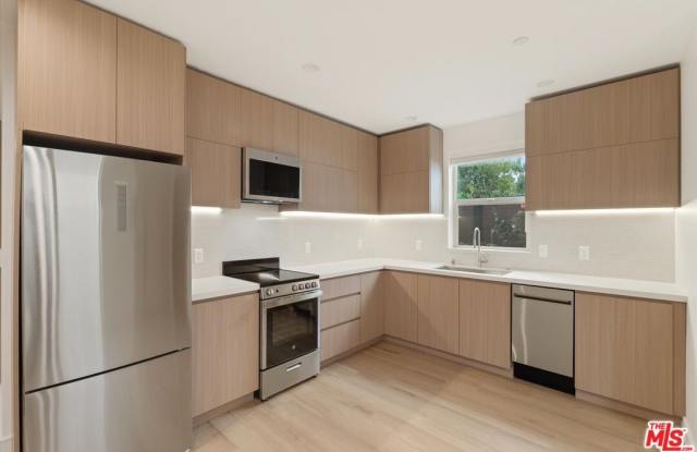 5532 Sunnyslope Ave photos photos