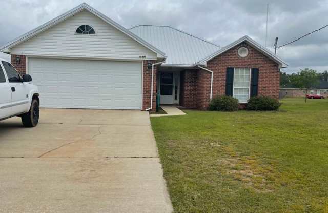 Three Bed Two Bath - Next to Magnolia School, Foley photos photos
