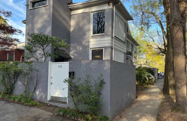 Very Spacious 2/2.5 Condo w/ Off-Street Parking  Enclosed Patio in Great Location! - 426 7th Street Northeast, Atlanta, GA 30308