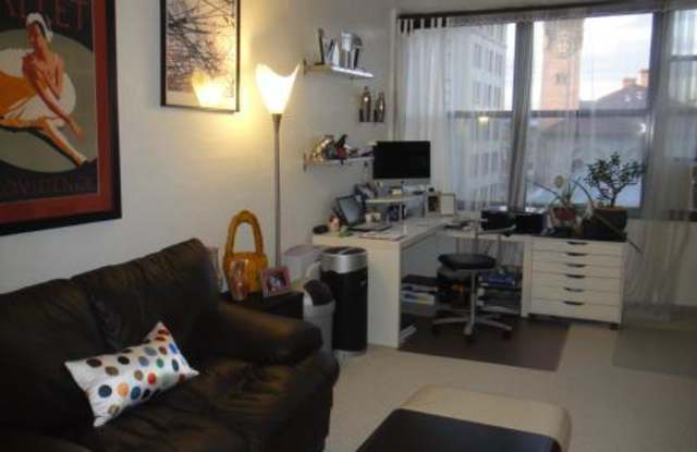 Spacious, Updated 1-Bedroom Condo – Heat & Hot Water Included! Gallery 3