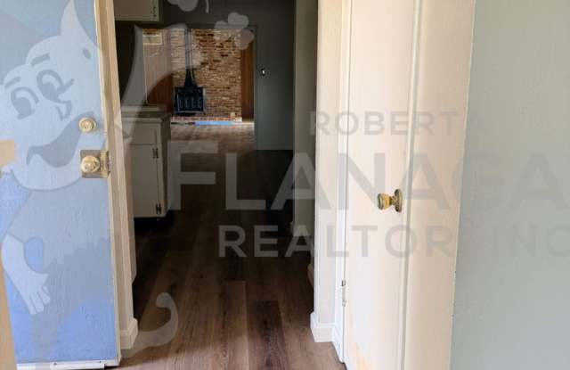 3 Bedroom/ 2 Bathroom home Gallery 3