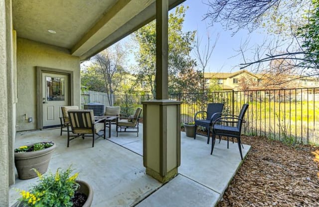 7217 Orchard Cir Gallery 3