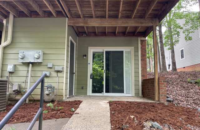 Great location for this nice efficiency apartment in Weatherhill, includes utilities*! - 201 Cedarwood Lane, Carrboro, NC 27510