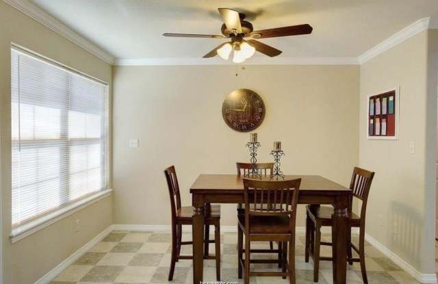 1712 Boardwalk Court Gallery 4