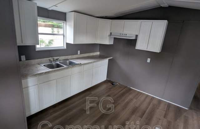 500 11th St Lot 5 Gallery 1