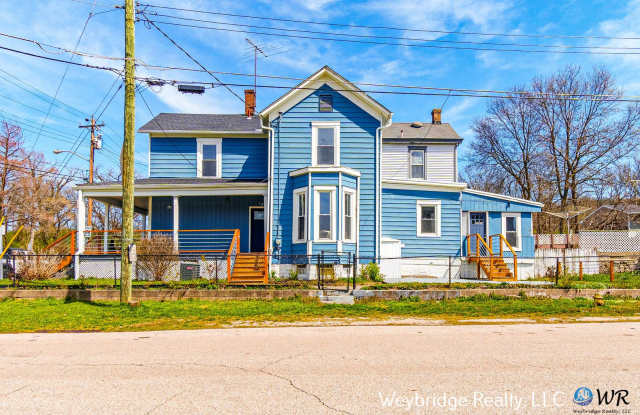 Beautiful, Updated Home in East End near Columbia Tusculum and Mt. Lookout. 3BD 2BTH + Bonus Room! photos photos