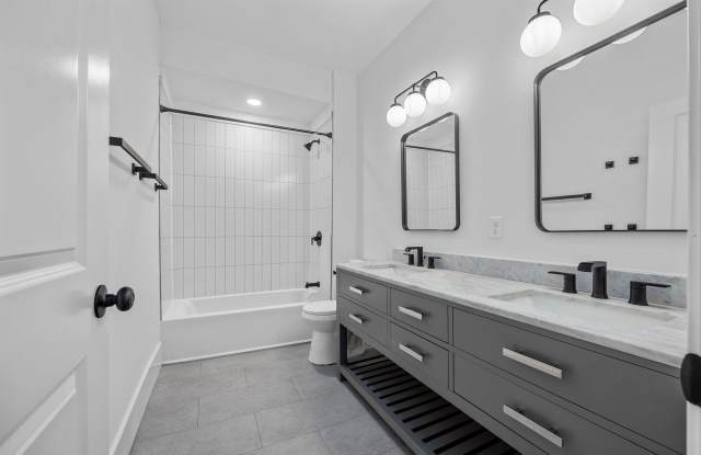 MOSAIC - 729 Westgate - Now Leasing 27/28 Gallery 4