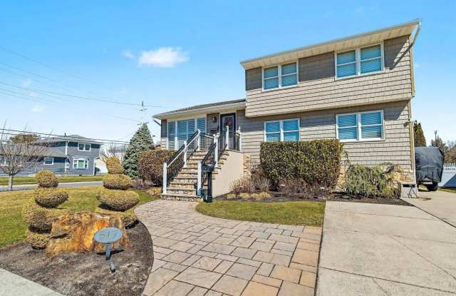 517 N Cornwall Avenue photos photos