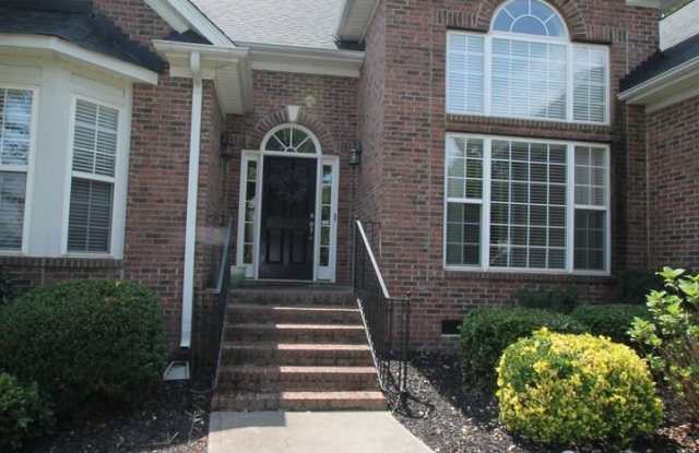 773 Lynnwood Farms Drive Gallery 2