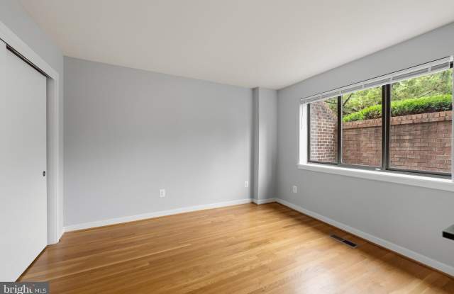 3725-B MADISON Lane Gallery 4