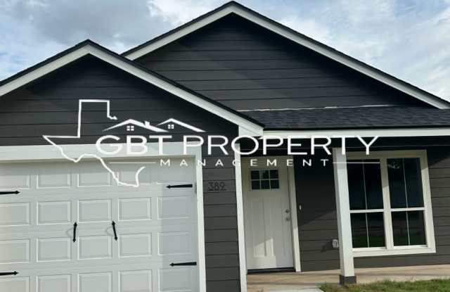 3 bed 2 bath House! photos photos 3 bed 2 bath House! photos photos
