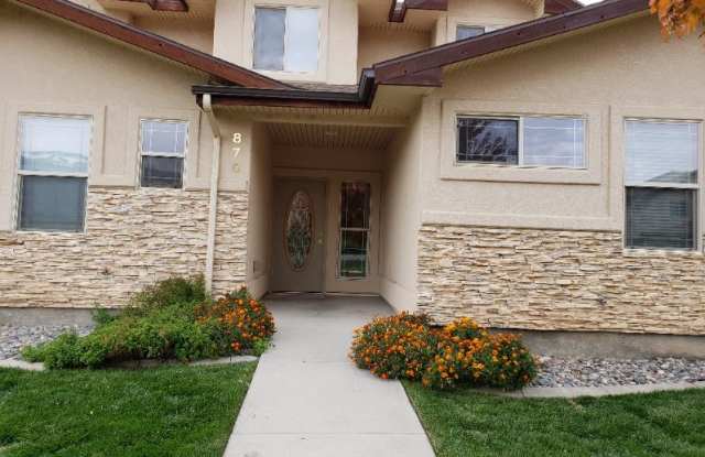 870 Montclair Drive Gallery 2