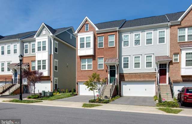 7718 CRESAP LANE Gallery 2