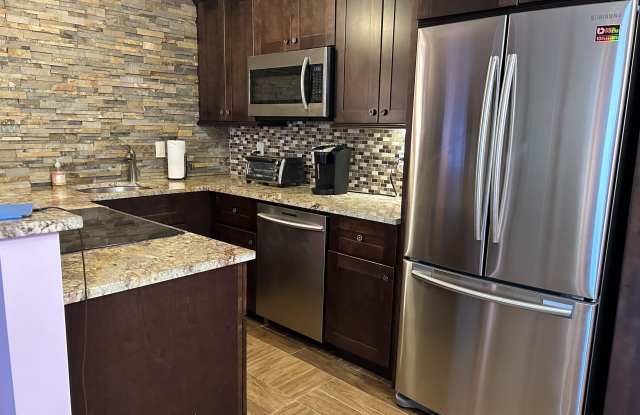 3070 Cornwall D photos photos