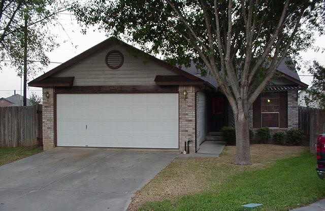 4414 KNOLLMANOR Gallery 2