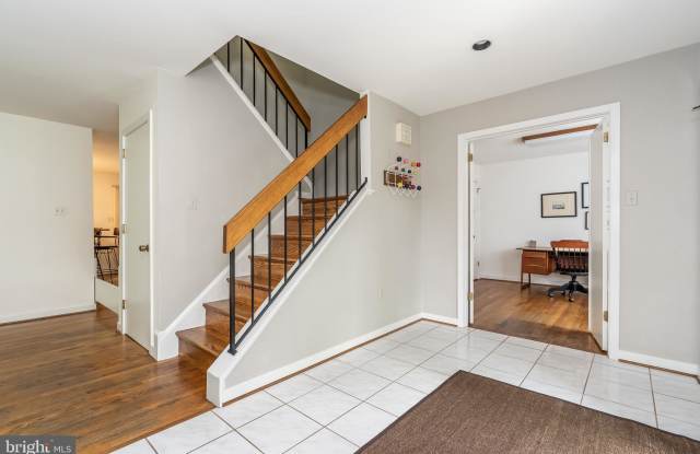 6168 DEVON DRIVE Gallery 3
