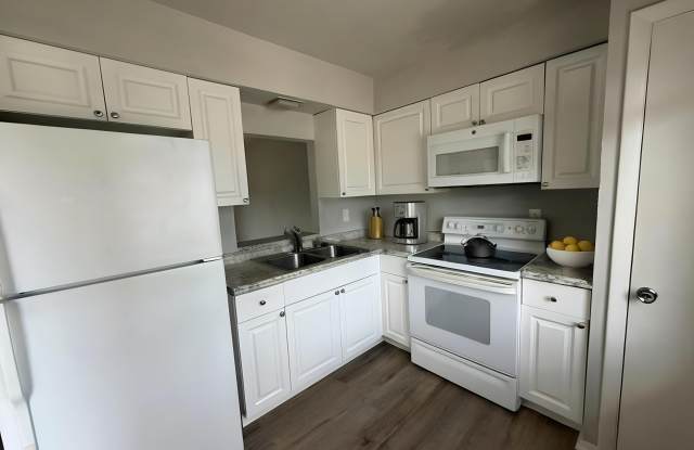 1920 W Lakeview Blvd-4 Gallery 2