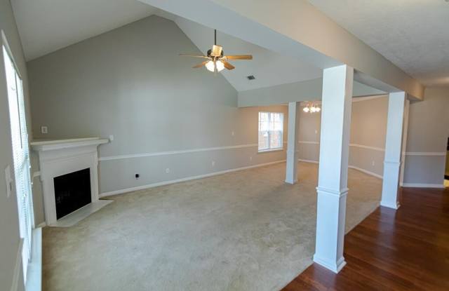 7624 Pleasantville Way Gallery 4
