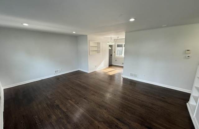 35 Maplewood Avenue Gallery 2