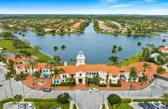 2104 Tigris Dr - 2104 Tigris Drive, West Palm Beach, FL 33411