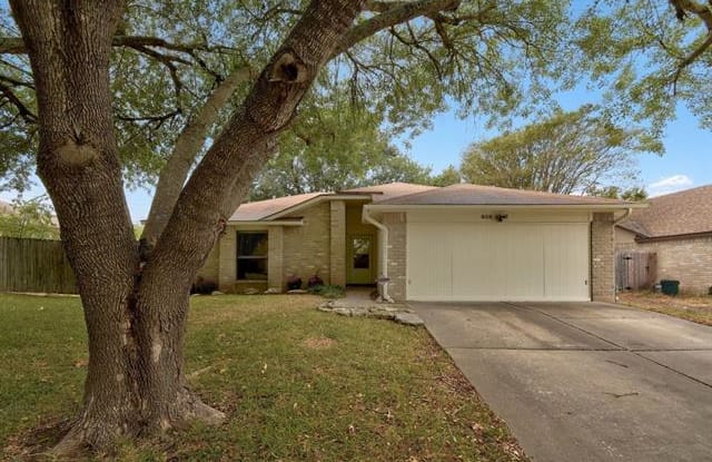 806 Sylvia LN - 806 Sylvia Lane, Pflugerville, TX 78660