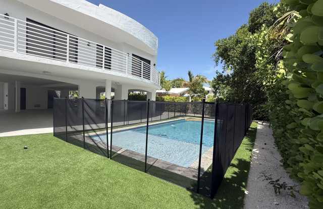 273 W Seaview Drive Gallery 3