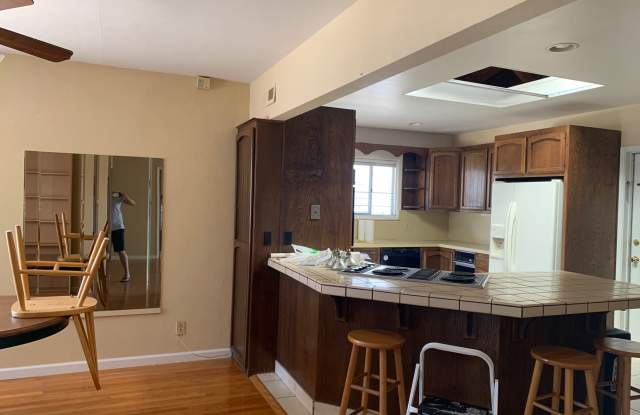5658 Mary Lane Drive Gallery 3