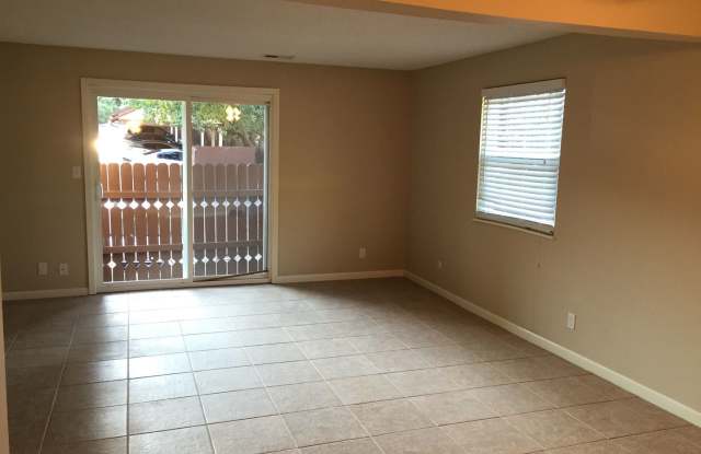 6220 Robinson #1 Gallery 4
