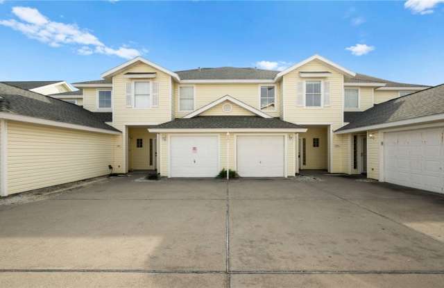 15110 Leeward Drive unit: 303 photos photos