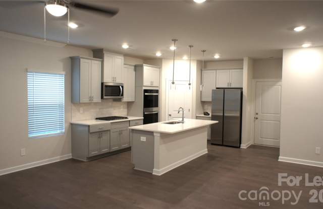 344 Cedar Knoll Circle Gallery 3