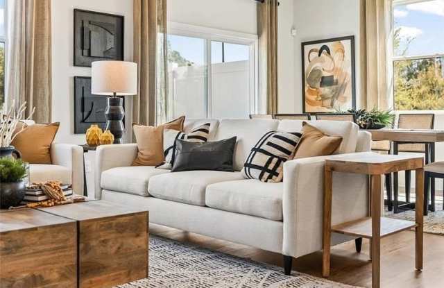 7508 Clover Lane Gallery 3