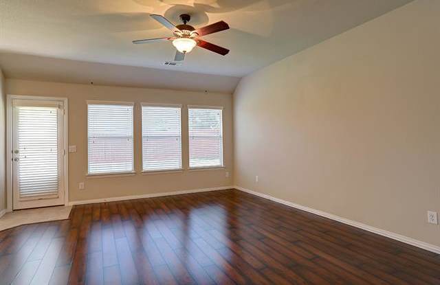 1624 Castle Creek Drive Gallery 4