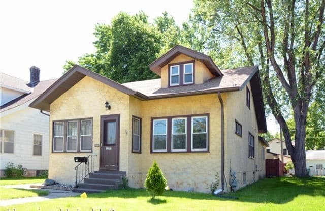 1283 Rice St - 1283 Rice Street, St. Paul, MN 55117