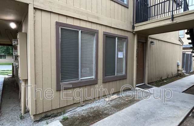 3936 W. Meadow Ave photos photos