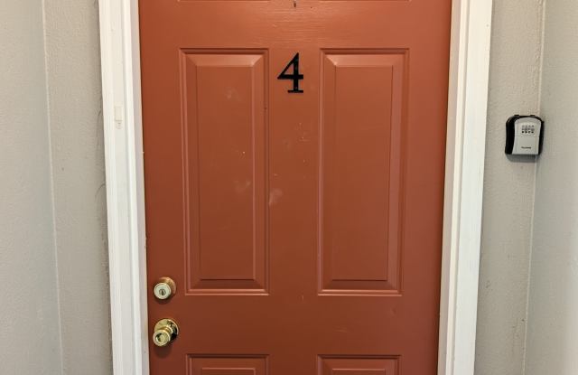579 Guilford Avenue Apt 4 Gallery 3
