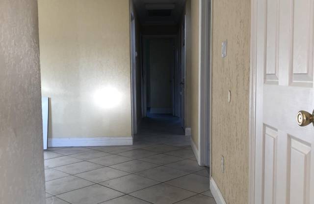 7701 Rotherton Way - 103 C Gallery 3
