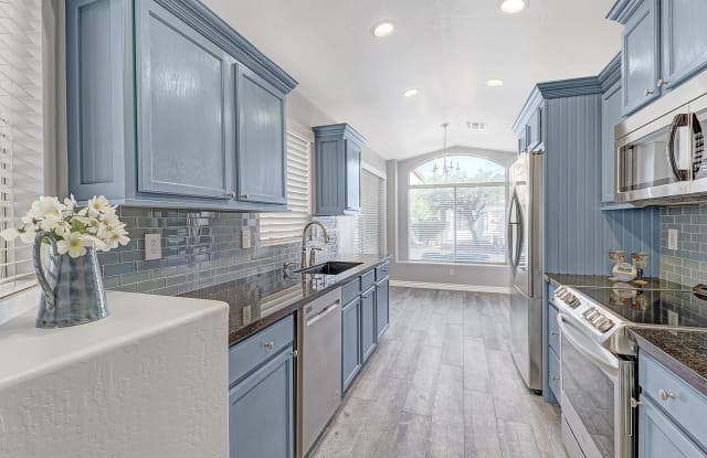 2221 E Union Hills Drive - 2221 E Union Hls Dr, Phoenix, AZ 85024