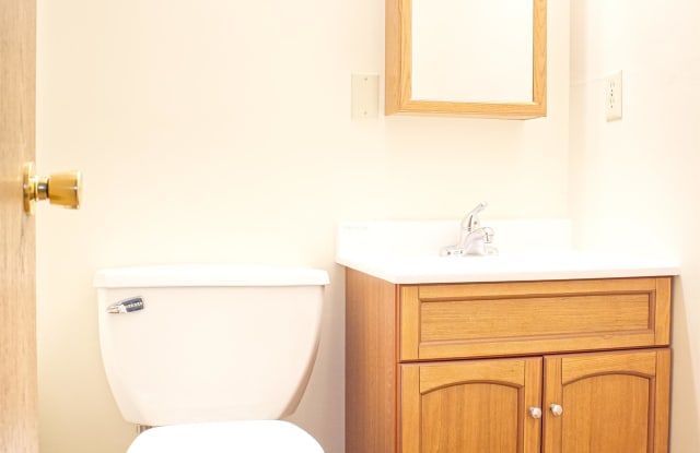 1419 - 21 McCain - #1419 - 1419 McCain Lane, Manhattan, KS 66502 1419 - 21 McCain - #1419 - 1419 McCain Lane, Manhattan, KS 66502