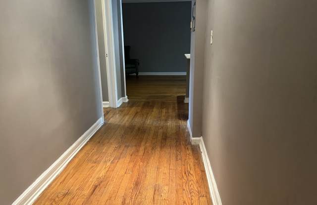 132 Summer Street Gallery 2