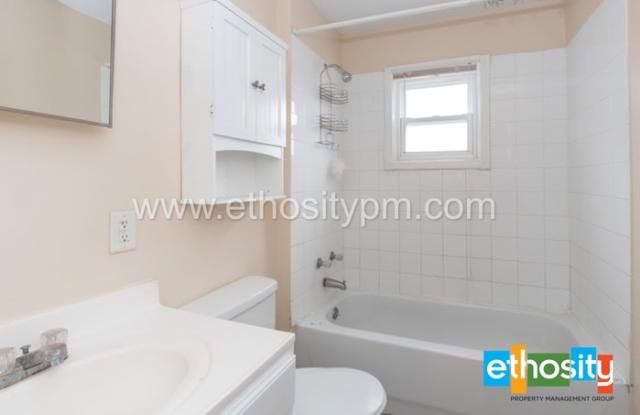 4023 Boulevard Place Gallery 2