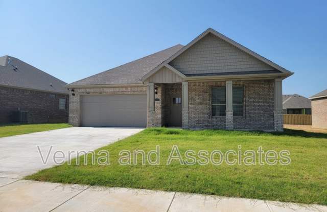 1041 N Skyline Lndg Lp - 1041 North Skyline Loop, Benton County, AR 72719