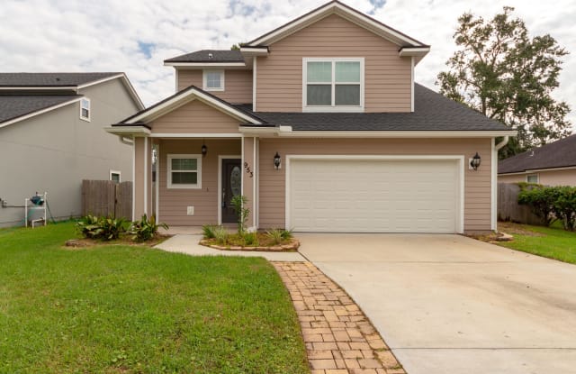 953 FLOYD ST - 953 Floyd Street, Fleming Island, FL 32003